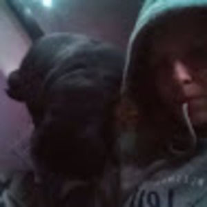 Meet your Posher, Caitlin